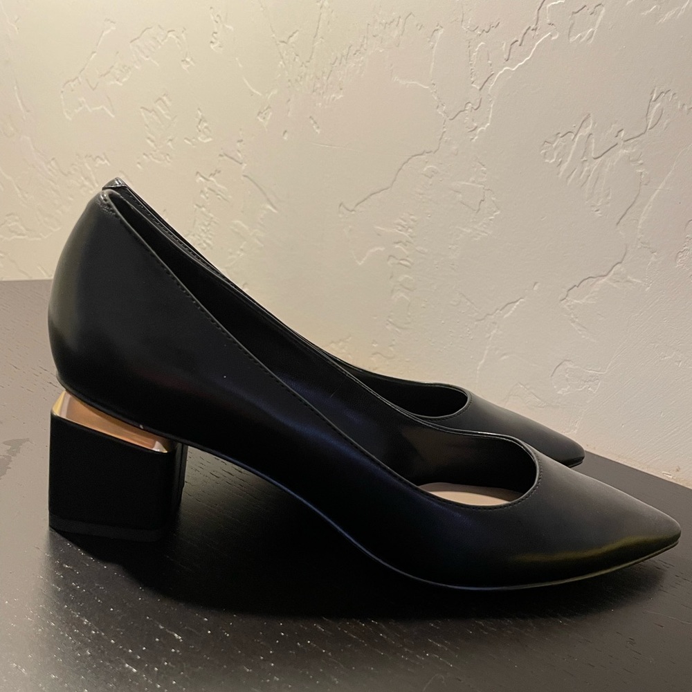 Black high heeled